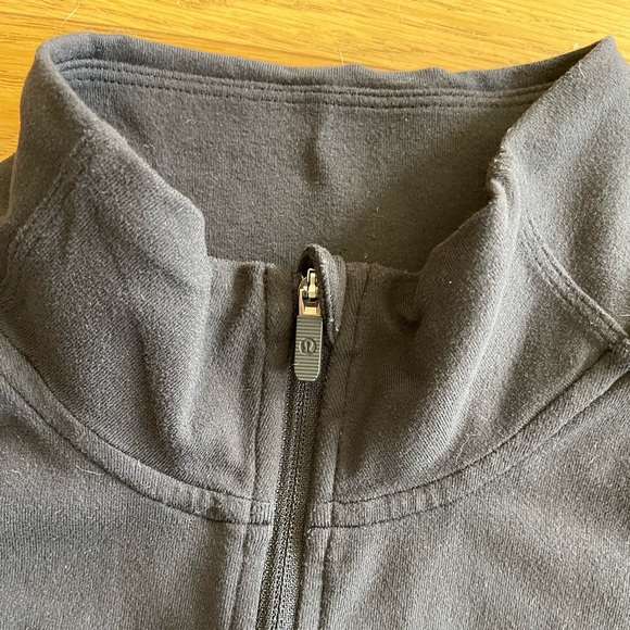 Lululemon Half Zip With Ruffle Wrist & Pleated shoulders Sz 10 - Picture 3 of 7